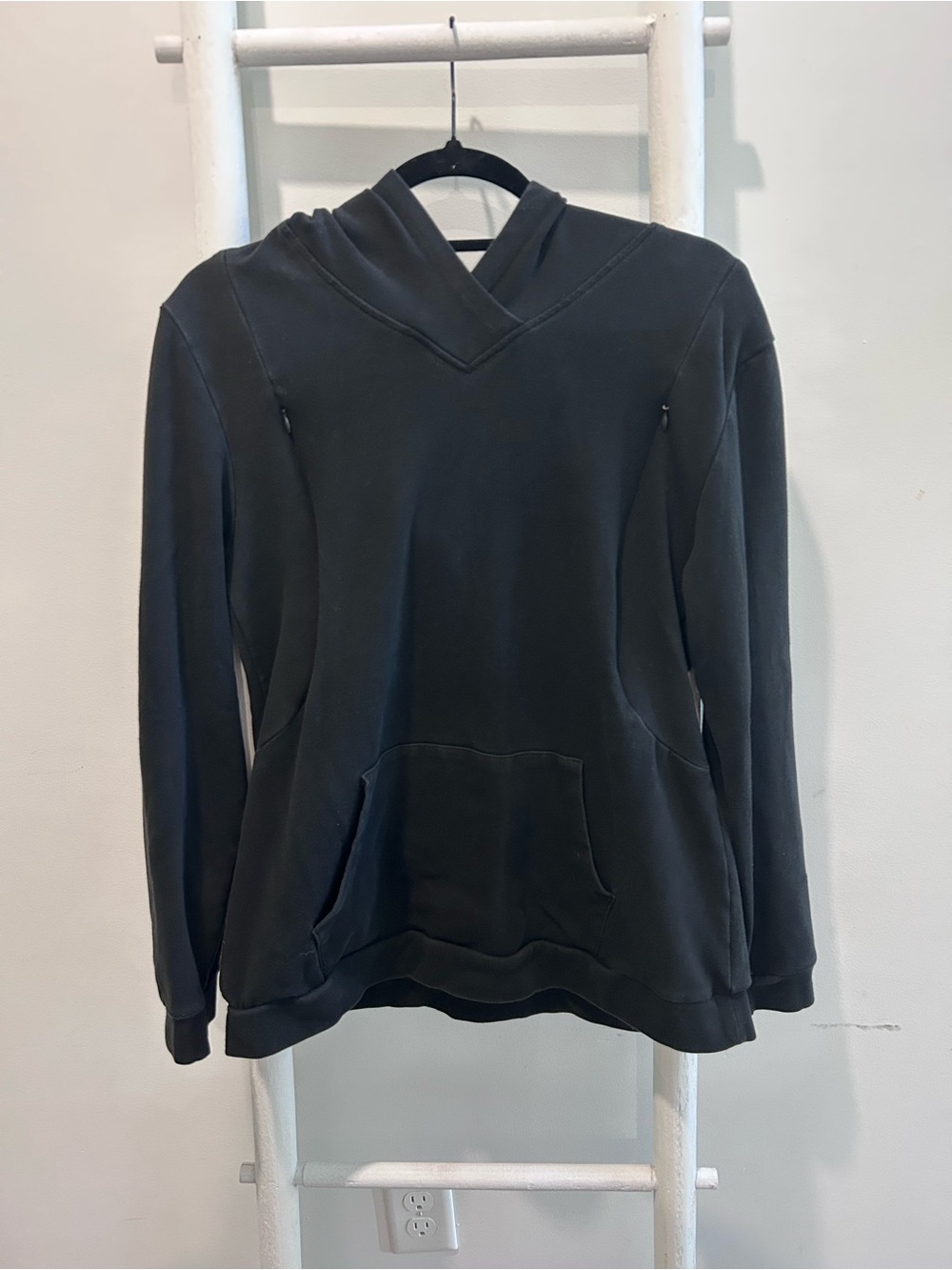 Black Nursing Hooded Pullover Sweatshirt